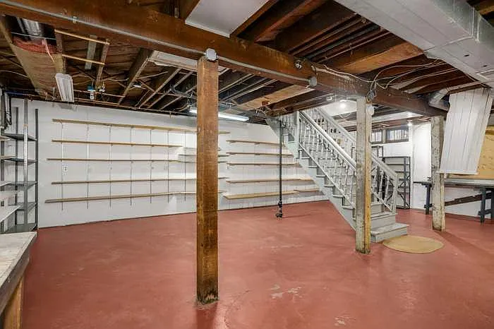 185 Exeter Pl — Photo 4