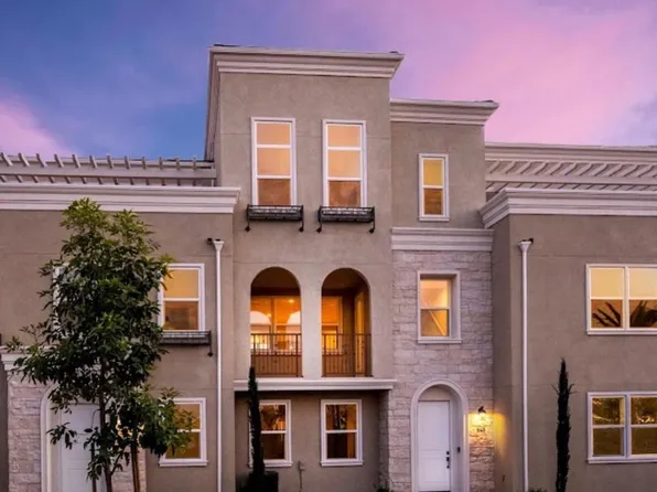 633 Winchester Dr, Oxnard, CA 93036