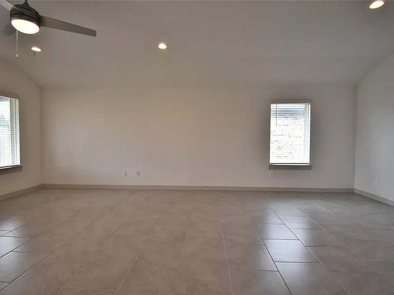 4023 Yonkers Valley Ln — Photo 13
