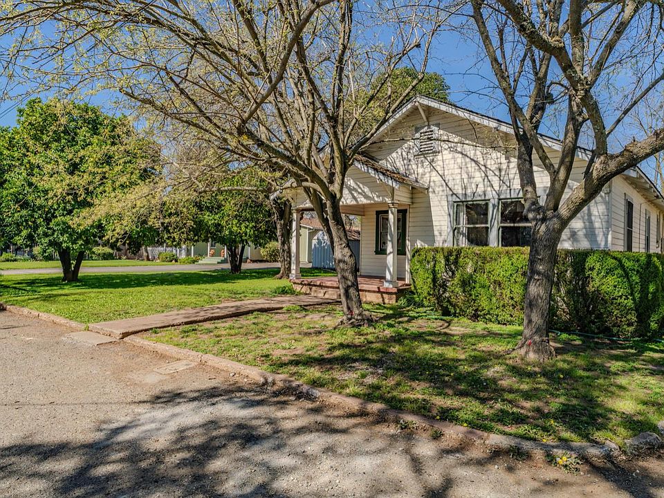 1st image of 11 Welch Ln
