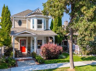 430 McCarren Ave, Kelowna, BC V1W 4T8