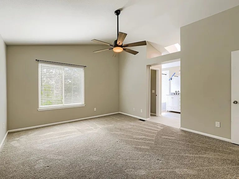 9344 Montrose Way — Photo 10