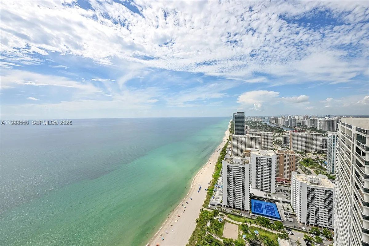 Building Photo - 1830 S Ocean Dr #4603