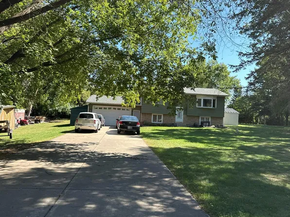 4555 Mallard Ct NW, Sauk Rapids, MN 56379