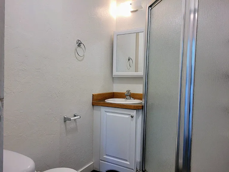 2680 E St — Photo 11