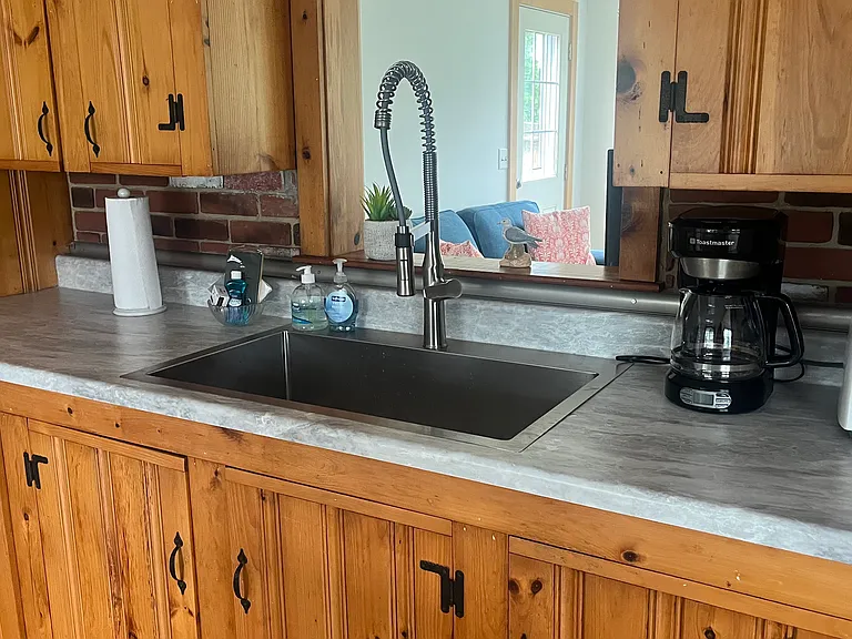 19 Shore Rd — Photo 5