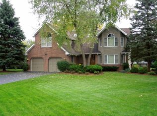 26635 N East Lake Shore Dr, Wauconda, IL