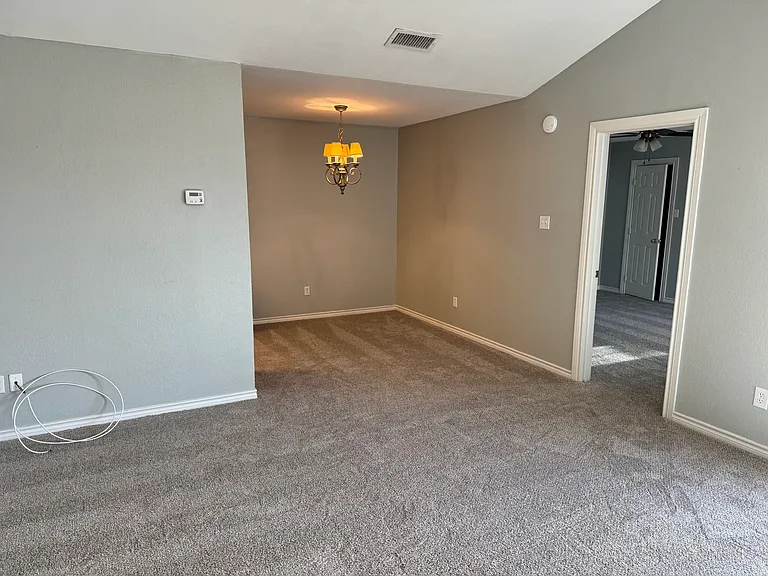 2425 Patriot Commons Rd — Photo 7