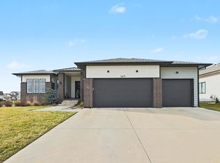 2403 N Bluestone St, Andover, KS 67002
