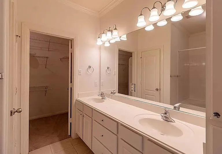 primary bath
