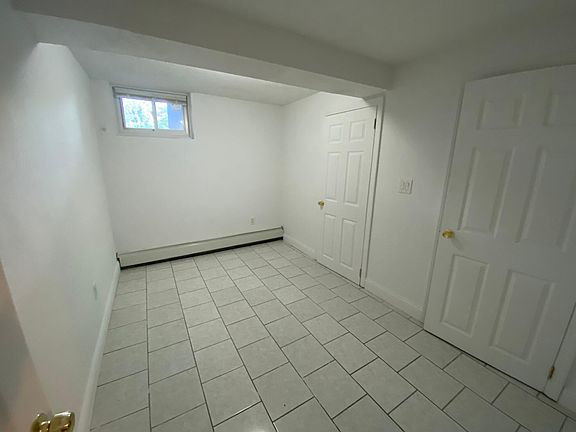 3rd image of 399 Broadway #2-11Q