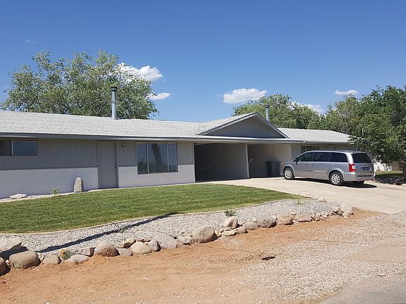 2nd image of 69 E Vista Ave