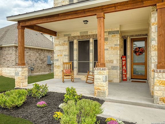 2nd image of 8318 Tobiano Way