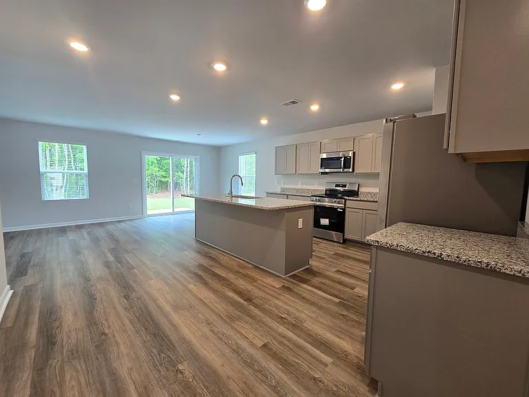 7091 Woodline Dr SW — Photo 15