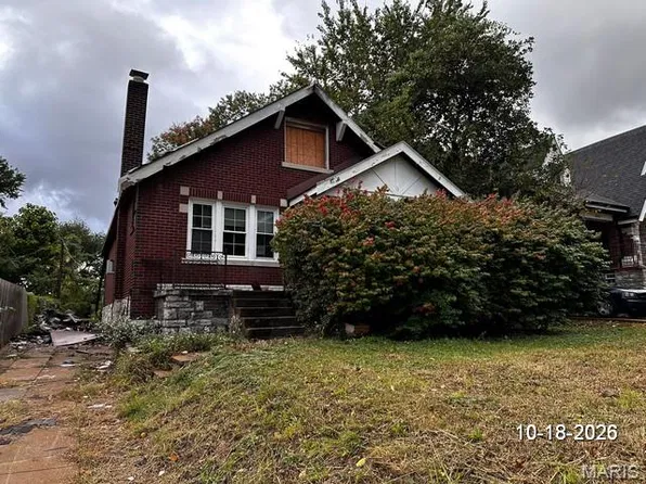 6124 Garesche Ave, Saint Louis, MO 63136