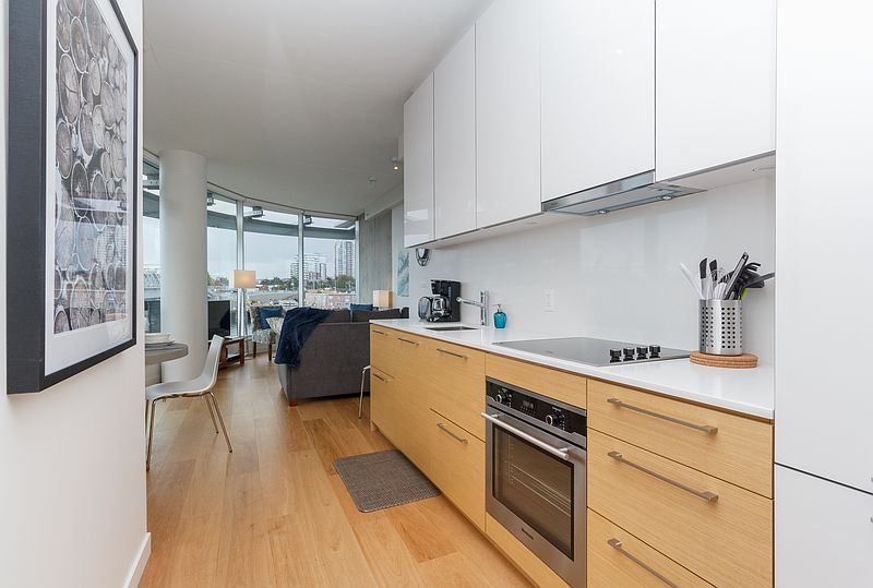 Victoria Apartment for rent - 2 Bedrooms — photo 6