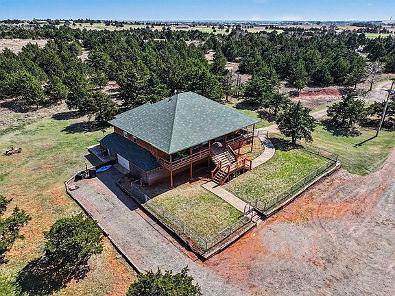 5th image of 4128 Secrest Rd