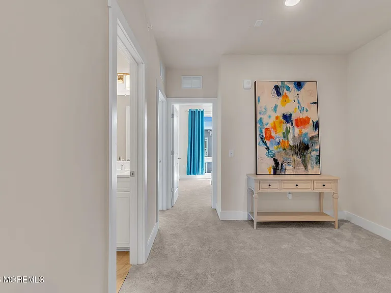 1403 N Kingsley St #210 — Photo 33