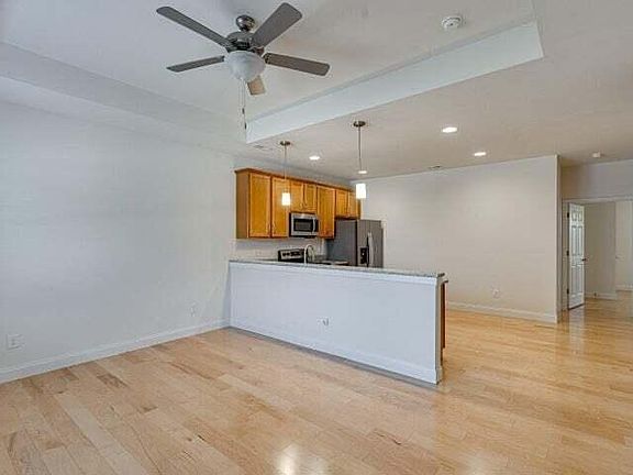 5th image of 4470 Keith St #Nwunit101