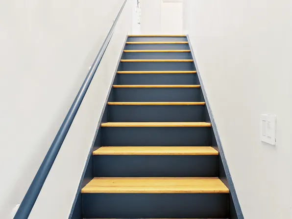 555 Main Street image 7 of 13