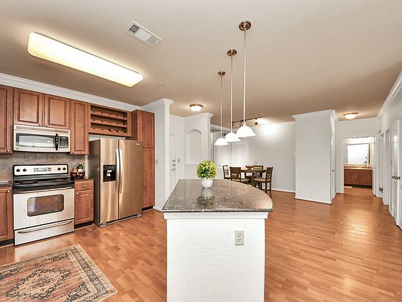 5th image of 1711 Old Spanish Trl APT 324