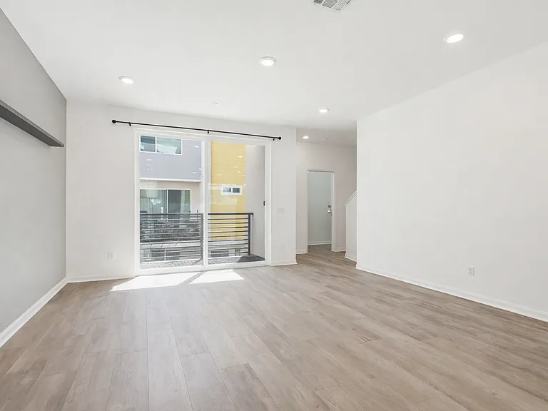 1980 Affinity Ln — Photo 18
