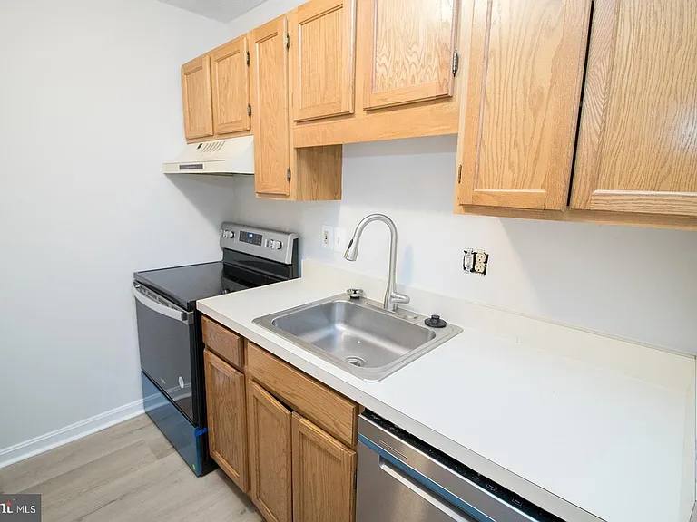 44792 Locust Ridge Ct #850 — Photo 7