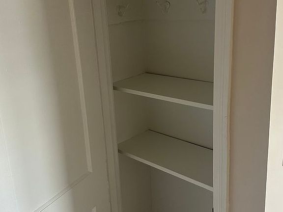 4th image of 102 Shawomet Ave #107-03