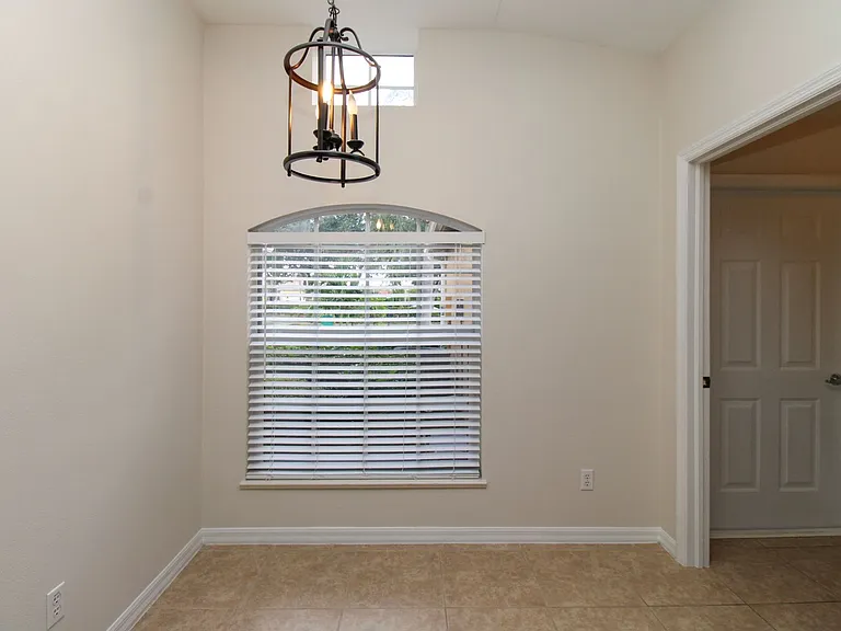 15077 Cortona Way — Photo 35