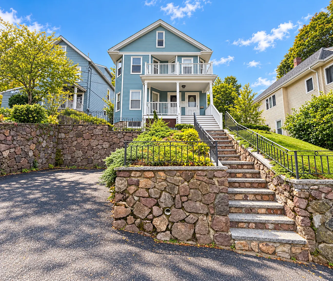 2 bed, $3,000 — Photo 1