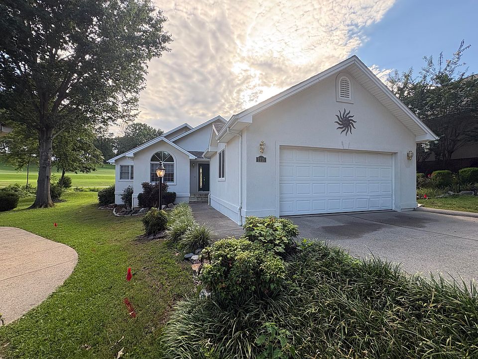 1st image of 1115 Lakeview Dr
