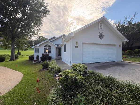 1115 Lakeview Dr, Paducah, KY 42003