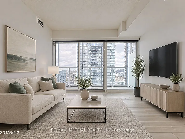 17 Bathurst St #2707 — Photo 15