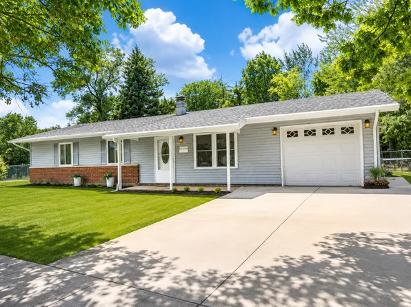 113 Fairview Ln, Streamwood, IL 60107