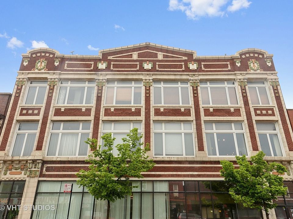 1st image of 2544 W North Ave APT 2C