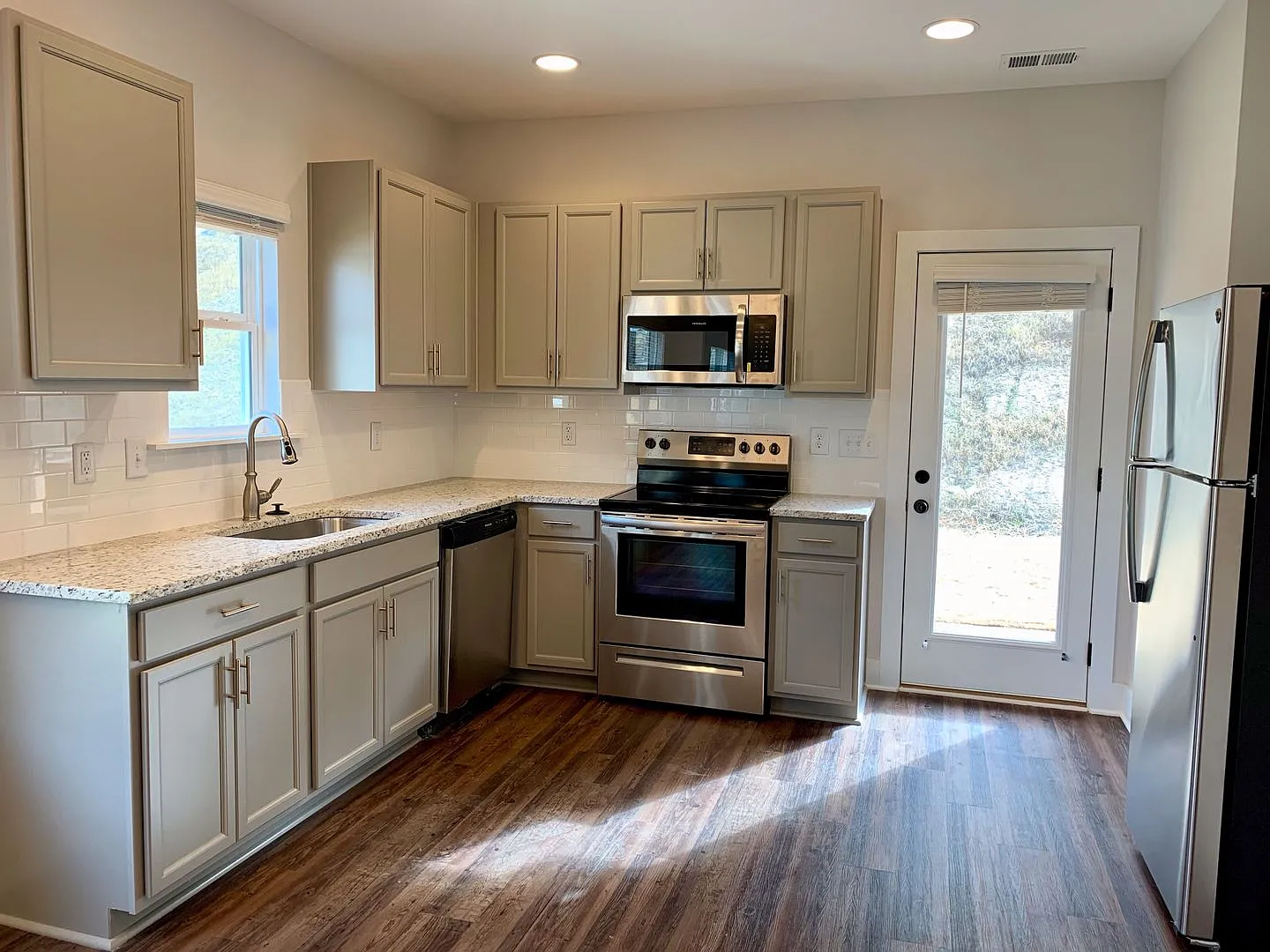 Spacious 3 bedroom home in Grants Mill Valley! — Photo 4