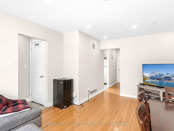 5th image of 1 Tindale Rd