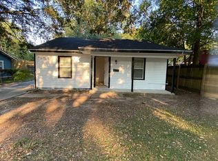 1017 Montrose St, Port Neches, TX 77651