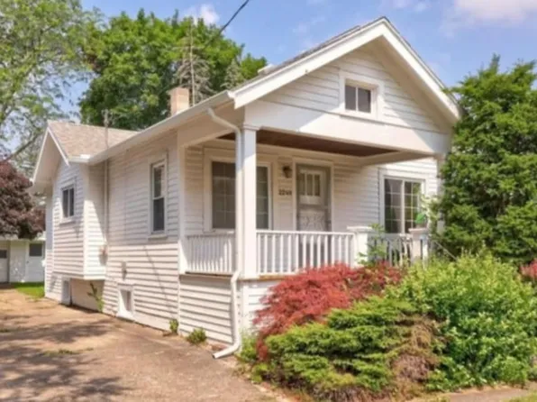 2249 N Clinton St, Saginaw, MI 48602