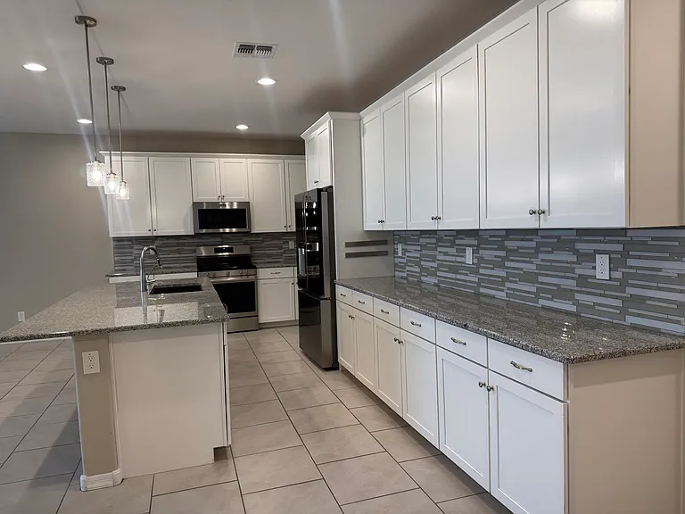 17091 N Palo Pino St — Photo 5