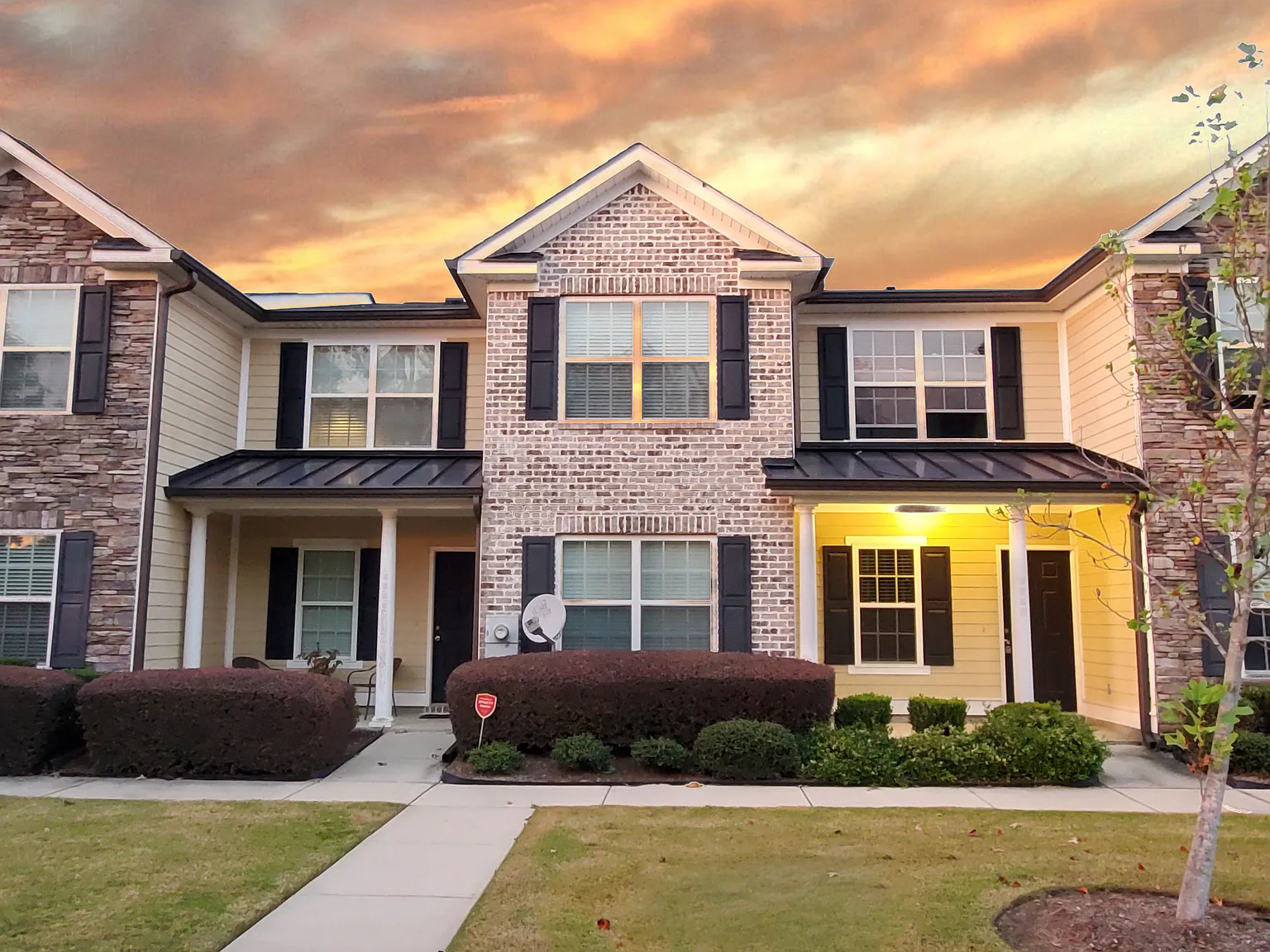3 bed, 1750 sqft, $1,695 — Photo 1