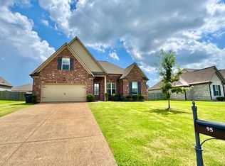 95 Birkdale Dr, Oakland, TN 38060