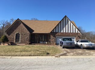 8308 Evanston Ave, Raytown, MO 64138