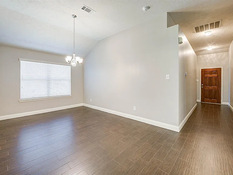 21611 Country Club Green Way — Photo 16