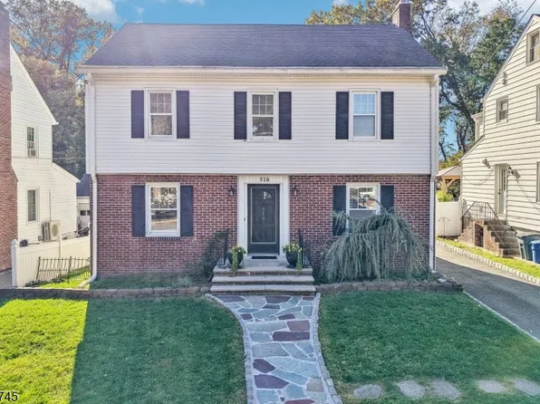 516 Twin Oaks Rd, Union Twp., NJ 07083