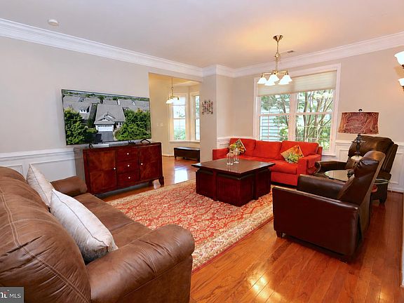 5th image of 44382 Cedar Heights Dr