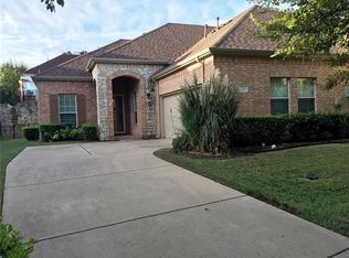 717 Scenic Ranch Cir, Fairview, TX 75069