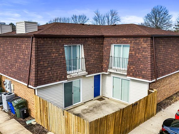 3rd image of 2900 Alydar Ct APT C