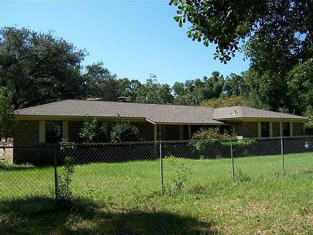 1st image of 35 Mason Ln