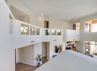 10172 E Cochise Dr, Scottsdale, AZ 85258